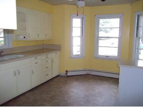 209 Ewing St, Plymouth, IN 46563 photo 5