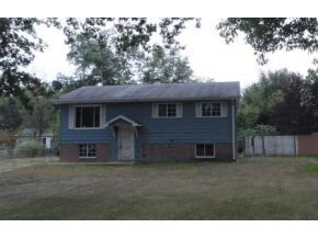 1104 E Washington St, Knox, IN 46534 photo 1