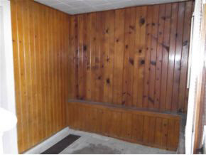 506 Gilmore St, Plymouth, IN 46563 photo 3