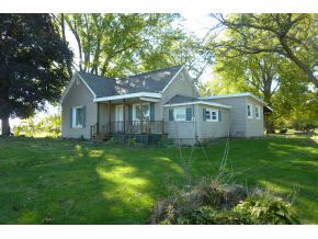 7960 N 200e, Rochester, IN 46975 photo 2