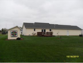 10802 Cardinal Cir, Plymouth, IN 46563 photo 2