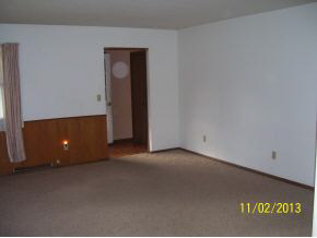 340 W Plum St, Argos, IN 46501 photo 5