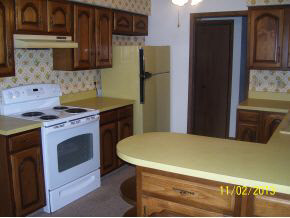 340 W Plum St, Argos, IN 46501 photo 4