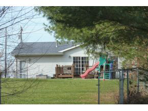 271 W Olson Rd, Rochester, IN 46975 photo 4