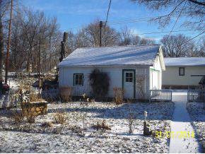 325 S Michigan St, Plymouth, IN 46563 photo 2