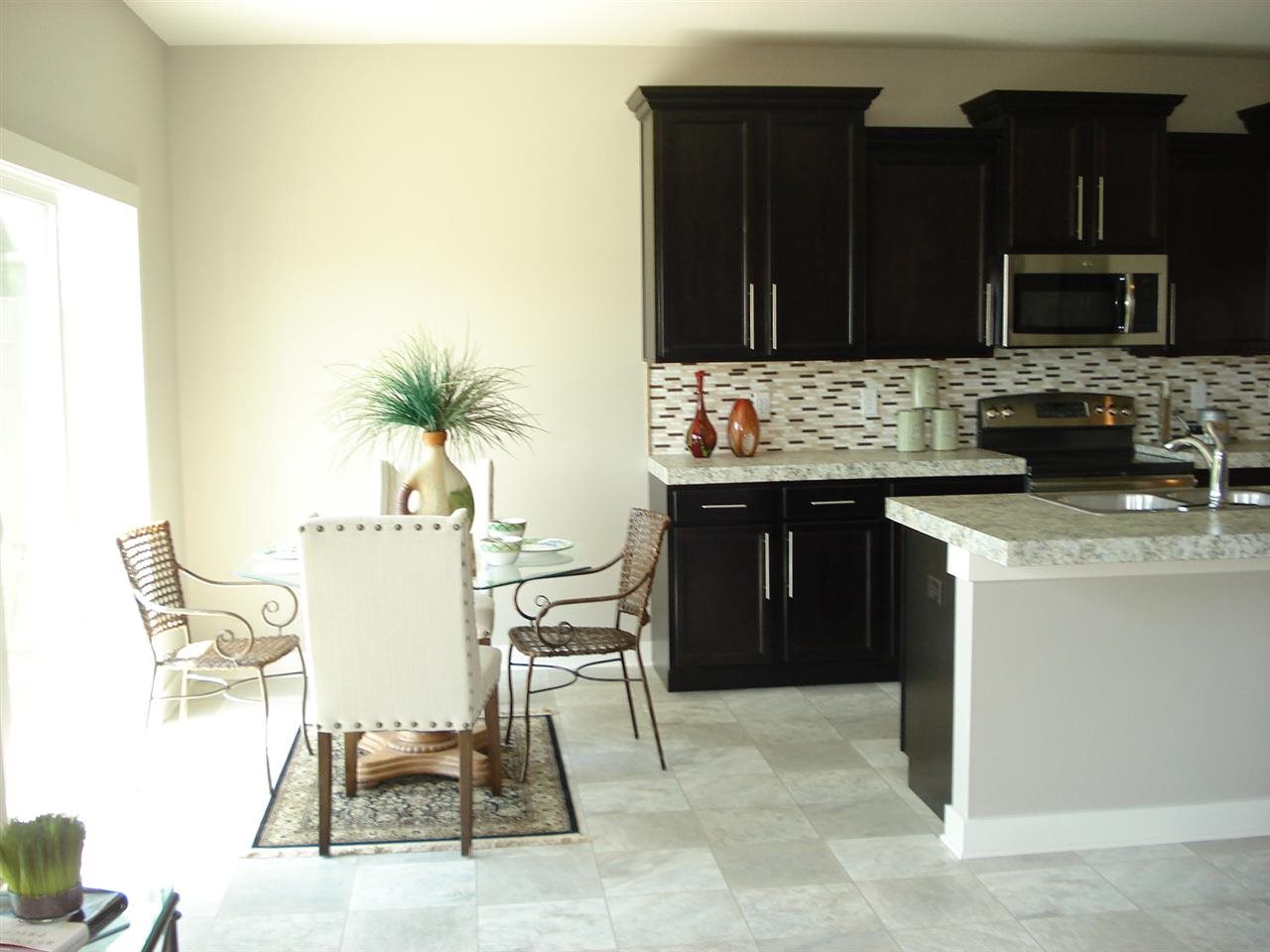 2627 Aruba Ct, Evansville, IN 47725 photo 8