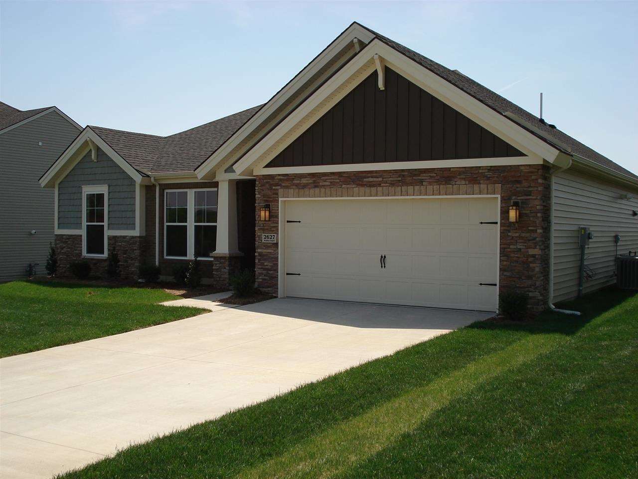 2627 Aruba Ct, Evansville, IN 47725 photo 3