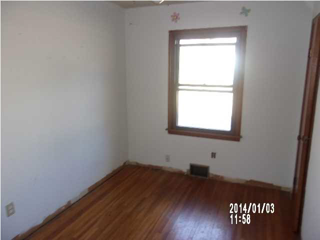 2904 W Delaware St, Evansville, IN 47720 photo 4