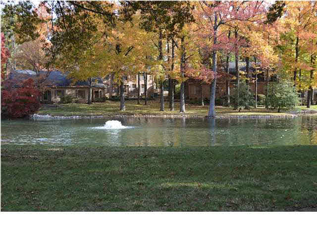 4003 Fairfax Rd, Evansville, IN 47710 photo 3