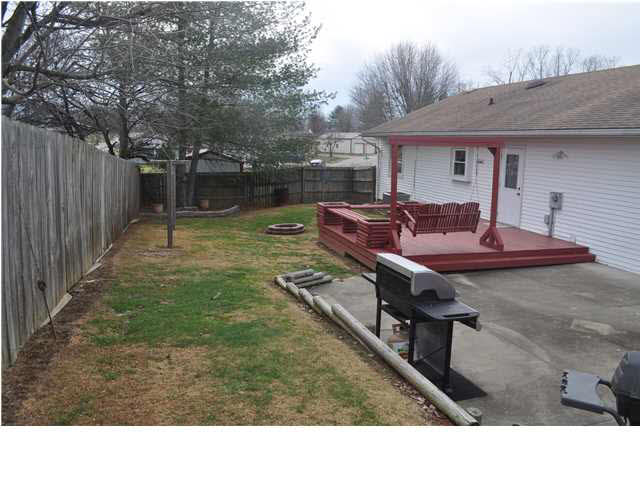 203 Spruce Ln, Dale, IN 47523 photo 19