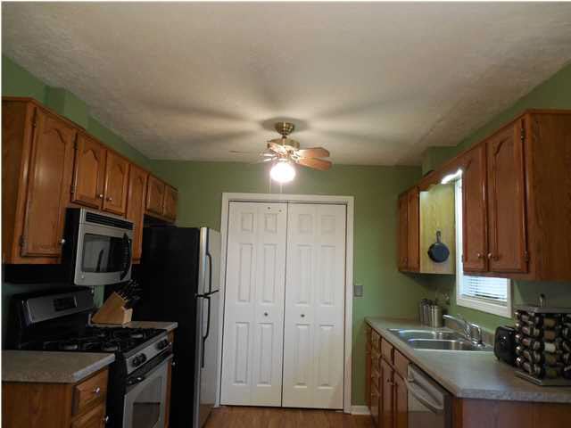 512 N Ohio St, Chandler, IN 47610 photo 6