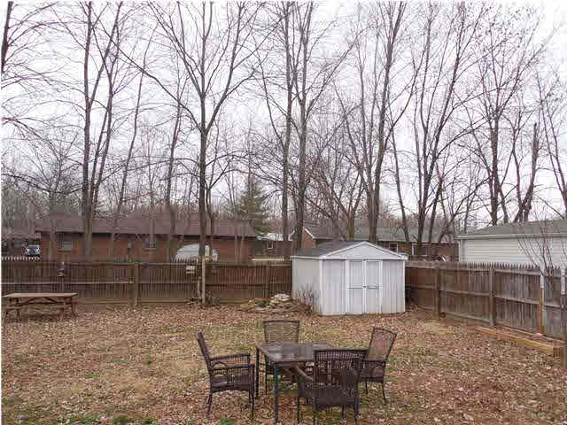 512 N Ohio St, Chandler, IN 47610 photo 19