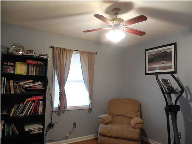 512 N Ohio St, Chandler, IN 47610 photo 18