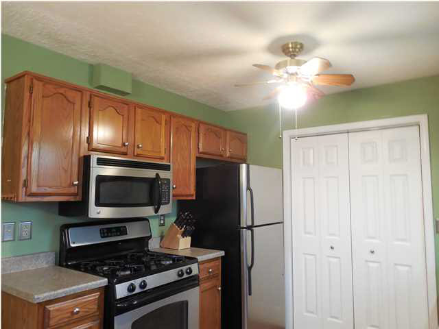 512 N Ohio St, Chandler, IN 47610 photo 7