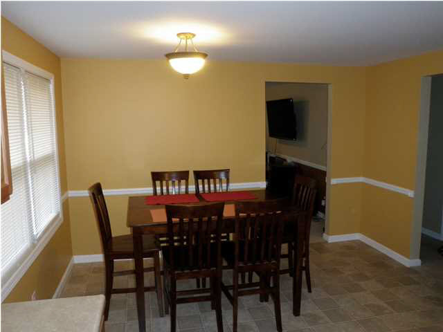 628 Davis Dr, Mount Vernon, IN 47620 photo 7