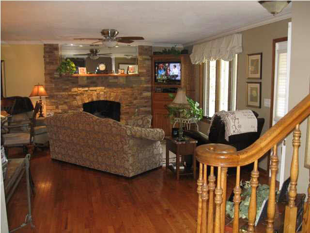 750 Fischer St, Troy, IN 47588 photo 6