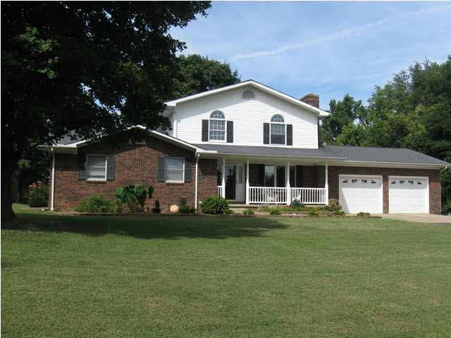 750 Fischer St, Troy, IN 47588 photo 1