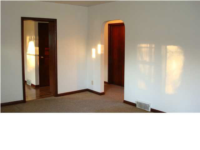 10323 Saint Wendel Rd, Evansville, IN 47720 photo 6