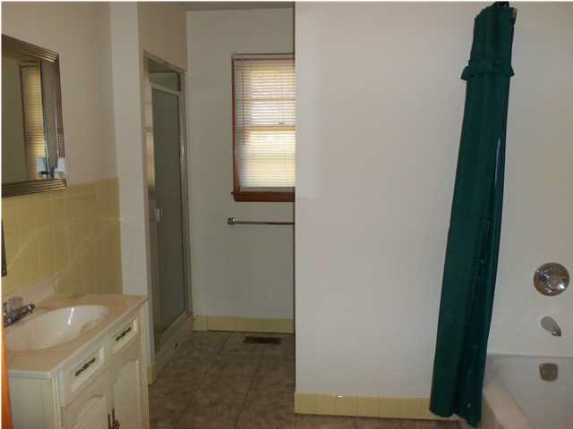 624 Elnora St, Odon, IN 47562 photo 8