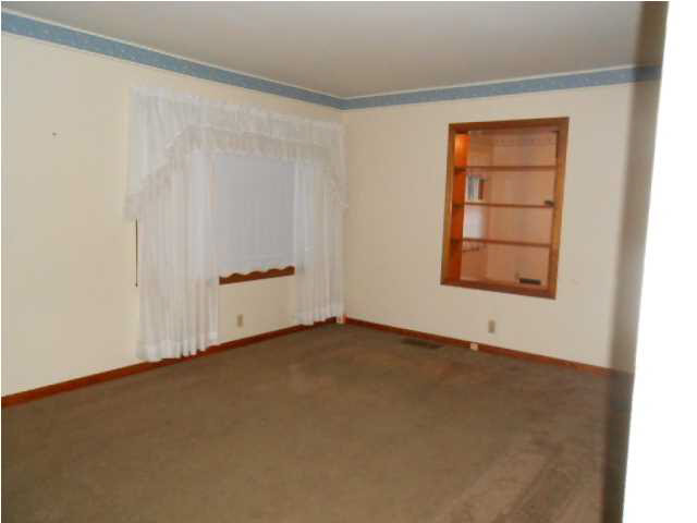 3421 Detroy Rd, Evansville, IN 47720 photo 8