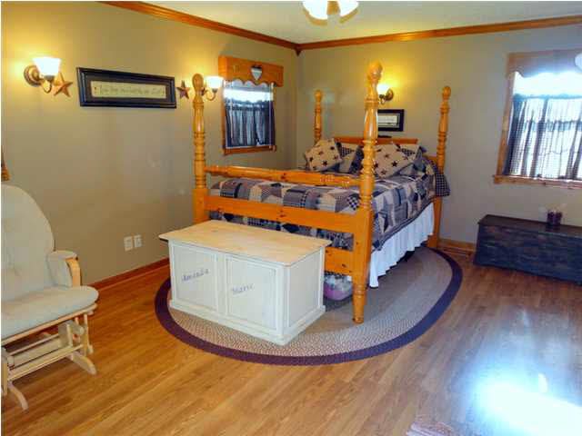 2719 S 1250 E, Oakland City, IN 47660 photo 6