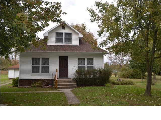 3318 E County Road 1600 N, Lincoln City, IN 47552 photo 1
