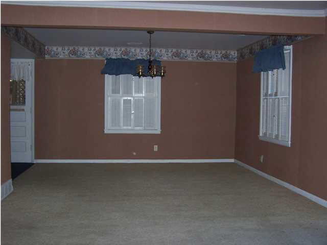 114 S Stormont St, Princeton, IN 47670 photo 5