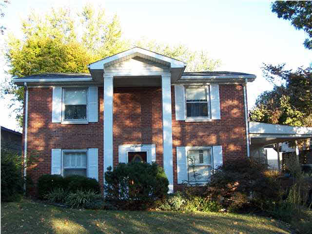 114 S Stormont St, Princeton, IN 47670 photo 2