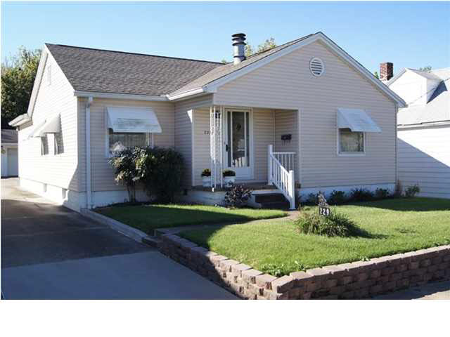 229 Richardt Ave, Evansville, IN 47711 photo 4
