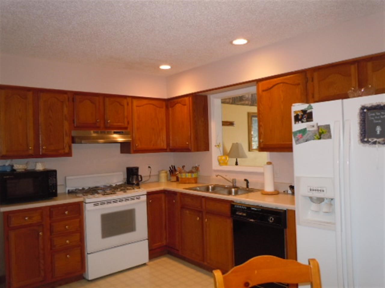 5599 Maple Ln, Newburgh, IN 47630 photo 9