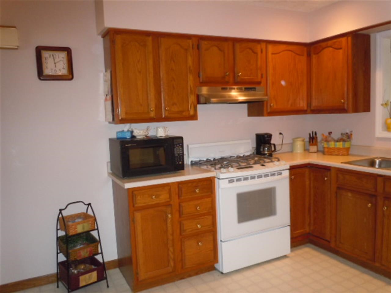 5599 Maple Ln, Newburgh, IN 47630 photo 11