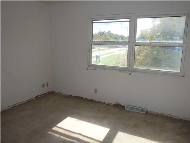 2301 Beech Dr, Evansville, IN 47714 photo 12