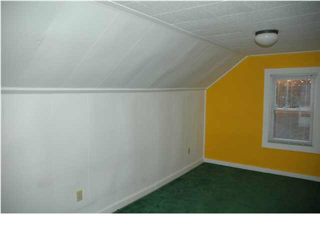 1103 N Geiger St, Huntingburg, IN 47542 photo 9