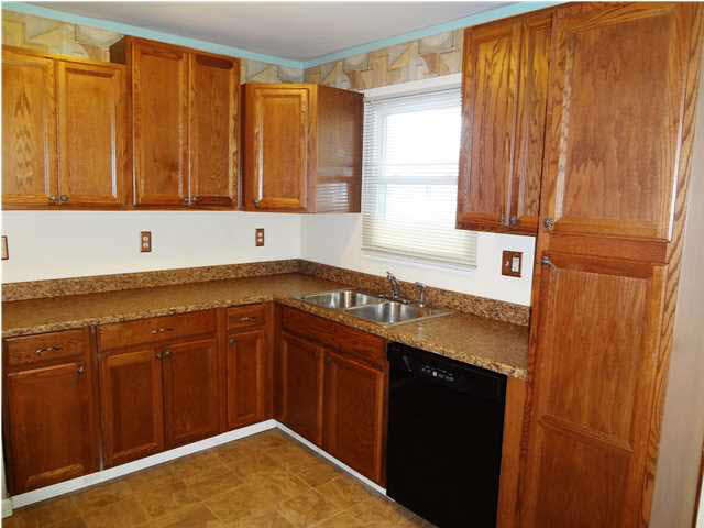 2431 Lexington Rd, Evansville, IN 47720 photo 9
