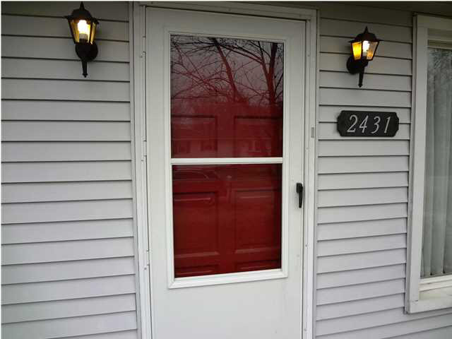2431 Lexington Rd, Evansville, IN 47720 photo 2