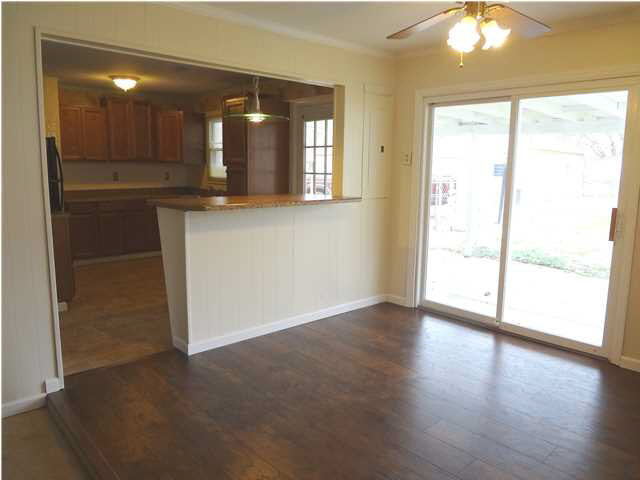2431 Lexington Rd, Evansville, IN 47720 photo 7