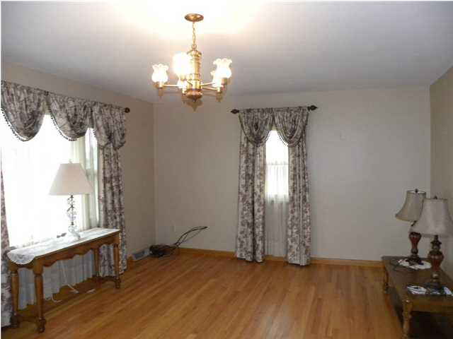 6121 E 650 S, Fort Branch, IN 47648 photo 3