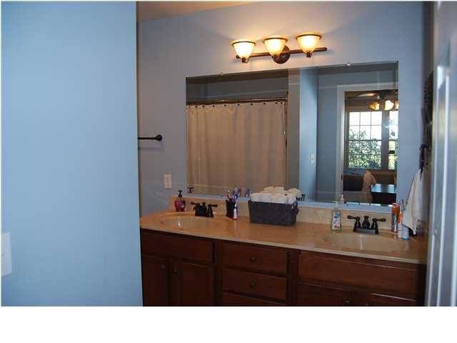 314 W 20th St, Huntingburg, IN 47542 photo 10