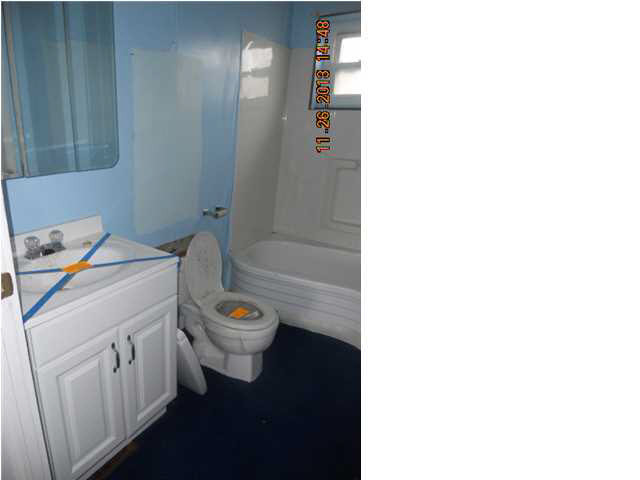 8791 S State Road 57, Elberfeld, IN 47613 photo 5