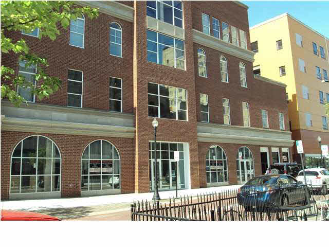 300 Main St #2j, Evansville, IN 47708 photo 1