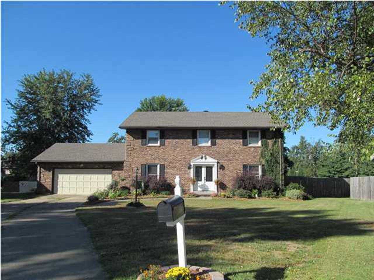 8077 Ridgemont Dr, Newburgh, IN 47630 photo 1