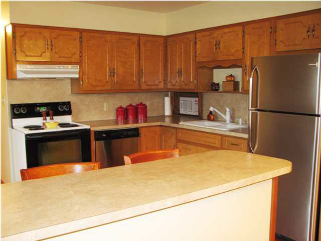 208 N Cale St, Poseyville, IN 47633 photo 4