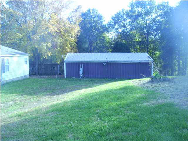 15868 Ivy Ln, Shoals, IN 47581 photo 5