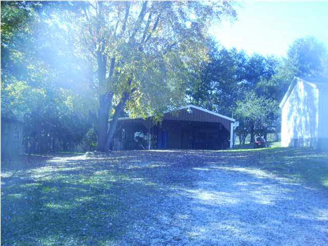 15868 Ivy Ln, Shoals, IN 47581 photo 6