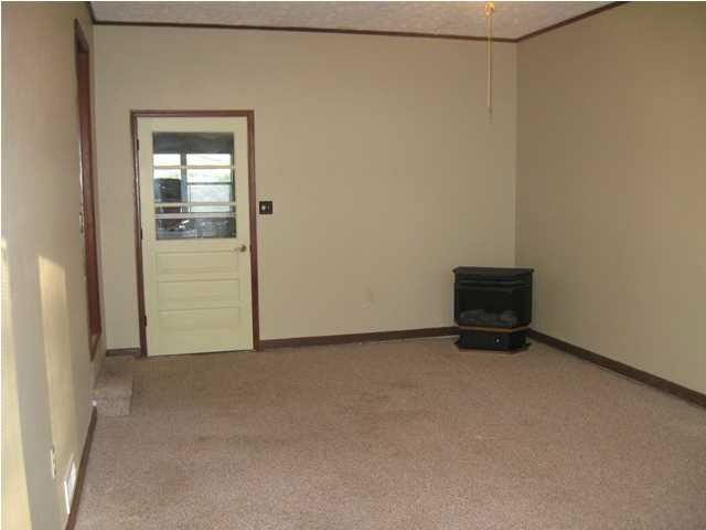 636 22nd St, Tell City, IN 47586 photo 3