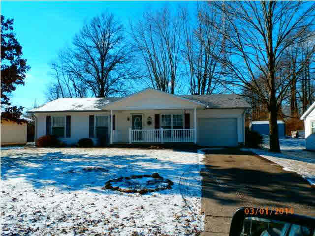 611 SE 11th St, Washington, IN 47501 photo 1
