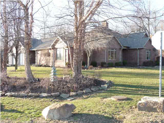 4755 Woodstower Dr, Newburgh, IN 47630 photo 2