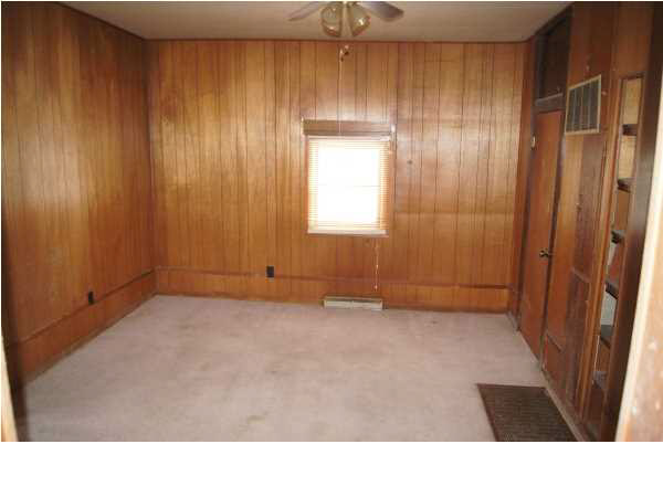 2215 N Heidelbach Ave, Evansville, IN 47711 photo 17