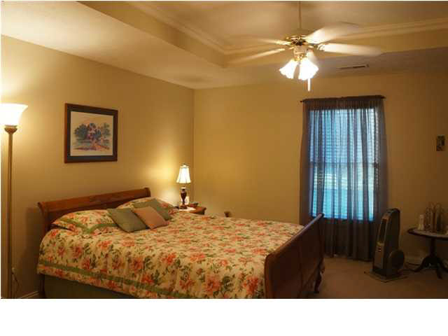 2555 Meadowcrest Dr, Newburgh, IN 47630 photo 15