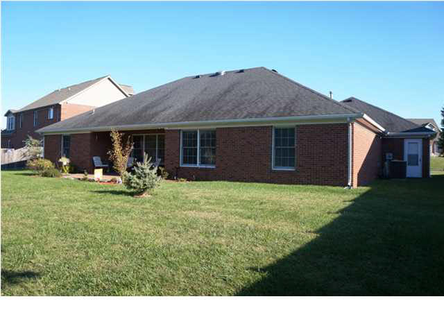 2555 Meadowcrest Dr, Newburgh, IN 47630 photo 25